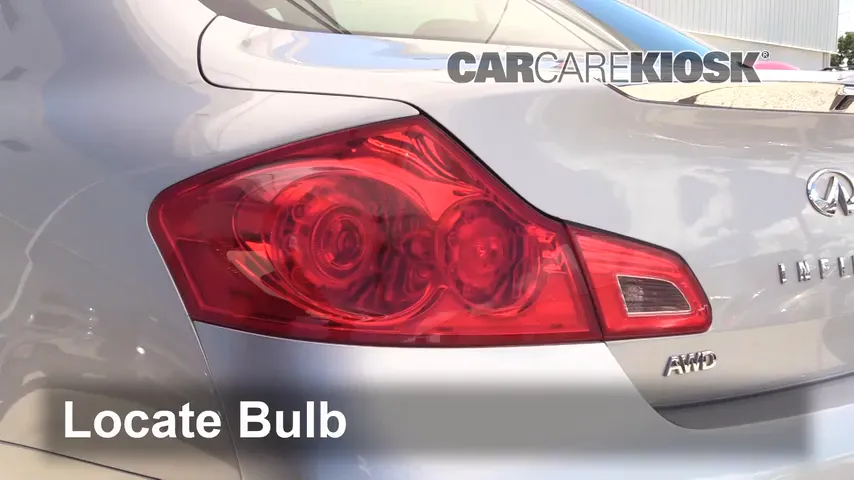 2015 Infiniti Q40 3.7L V6 Lights Tail Light (replace bulb)